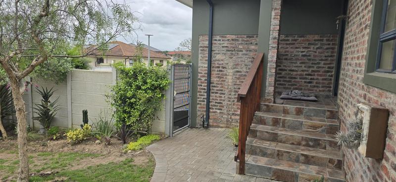 3 Bedroom Property for Sale in Reebok Western Cape